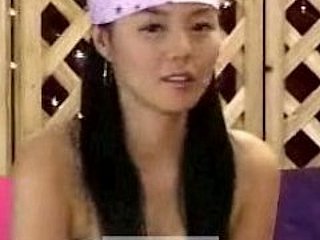 Zotto TV 2 Korean Mädchen rasiert ihre Fotzen