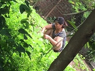 Huong Nguyen gros cul