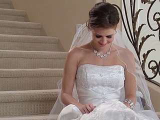 Perverted sposa Jenni Lee ottiene la figa dal bel fotografo Johnny Sins