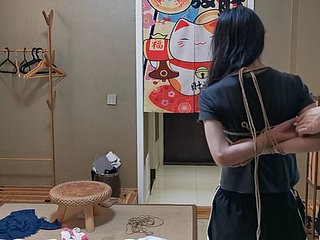ウルトラマン新女の子シャンサン拘束力のある挑戦（罰）