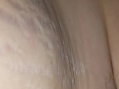 それでも恥ずかしがり屋