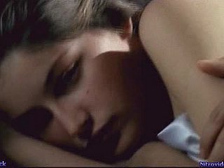 Borena fofa Laetitia Casta abraçando depois hack sexo