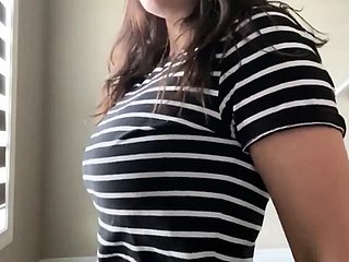 Grands seins drôles