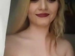 turkish girl kubra periscope act