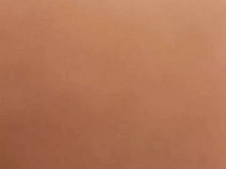 Mollige chinesische Oma macht sich bereit zum Ficken