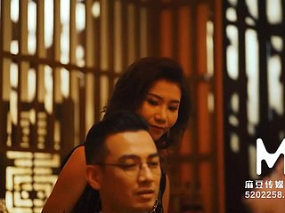 Ruang Pijat Gaya Cina EP3-Zhou Ning-MDCM-0003-Video Porno Asia Asli Terbaik