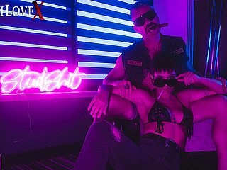 TOUGHLOVEX Brooklyn Gray recebe o tratamento Toughlove