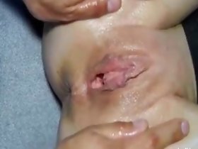 pelacur remaja serakah penetrasi fisting besar
