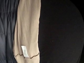 私はヤリマン。見知らぬ女と隠し撮りファック
