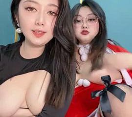 2 Cô Gái Trung Quốc Ngực Near Mập Mạp Camshow