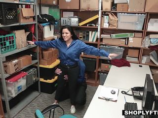 ShopLyfter - LP Görevlisi Zeki Genç Cat burglar aşağıladı