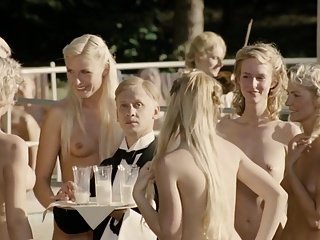 JULIA JENTSCH.....NUDE