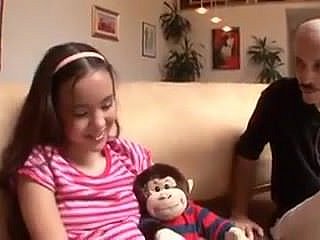 STP3 Aged Man Fucks Ein richtig geiles Teen!