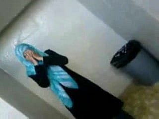 X Arab Establishing Student Reveals Her Assets In the matter of BF