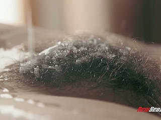 ニースの美しさKarleeグレイはマッサージではなく、ホットファックだけではなくからかわれます