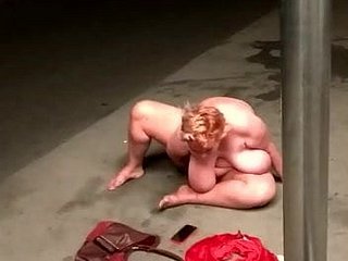 러시아어 할머니 거리 오르가즘